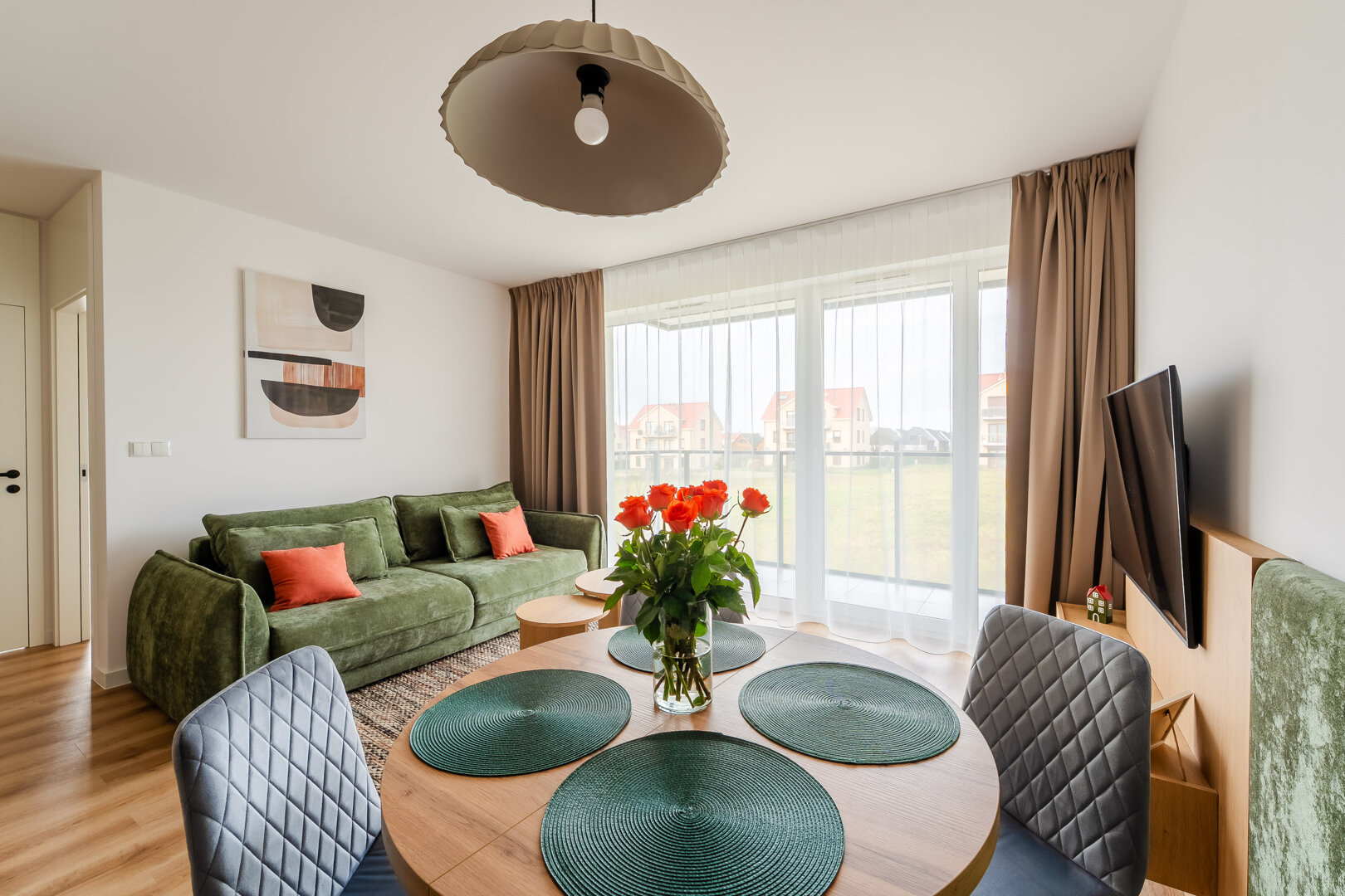 M10 Apartament z sypialnią i aneksem kuchennym